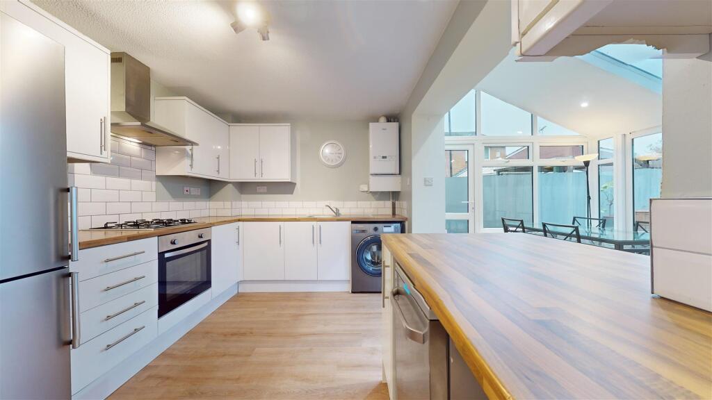 Additional image 4 of Birchwood Gardens, Whitchurch , Cardiff CF14 1HZ