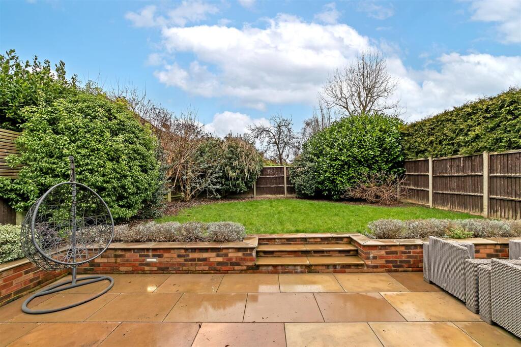 Additional image 32 of Toulmin Drive, St. Albans