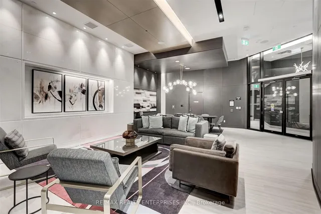 Additional image 35 of 1 Edgewater Dr Unit 212