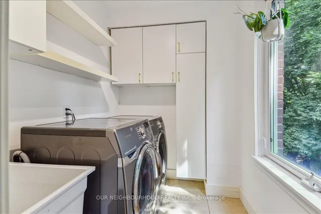 Additional image 27 of 69 Longboat Ave