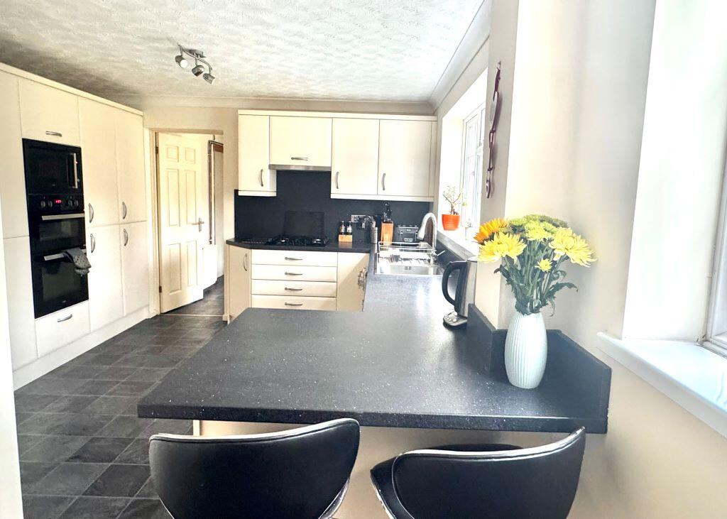 Additional image 19 of Were Close, Warminster