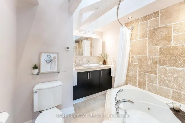 Additional image 22 of 7120 Cadiz Cres