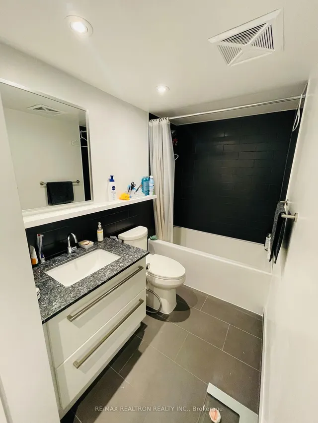 Additional image 28 of 120 Varna Dr Unit 1007