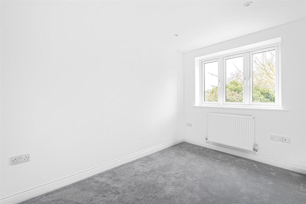 Additional image 19 of Field Road, Kingston, Cambridge