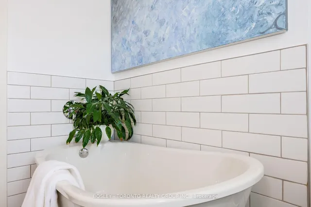 Additional image 21 of 72 Coady Ave