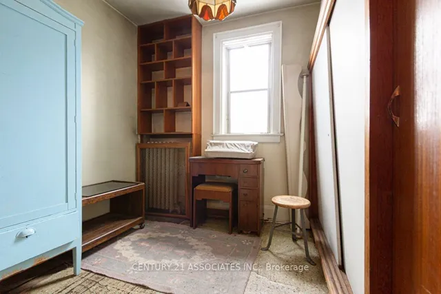 Additional image 27 of 634 Runnymede Rd