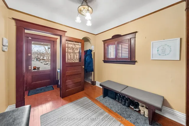 Additional image 7 of 52 Rose Ave