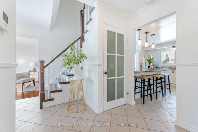 Additional image 33 of 563 Farmstead Dr