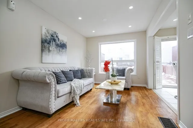 Additional image 4 of 56 Tiller Tr