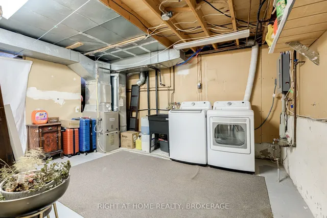 Additional image 8 of 703 Briar Cres