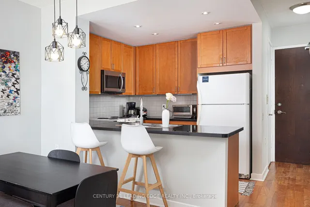Additional image 14 of 85 Bloor St Unit 1413