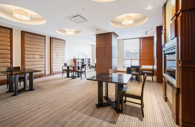 Additional image 35 of 10 Northtown Way Unit 908