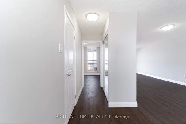 Additional image 14 of 4673 Jane St Unit 621