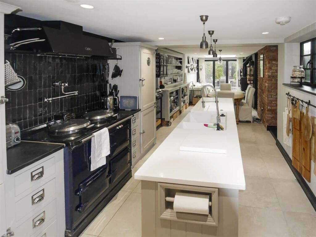 Additional image 5 of Pier Road, Littlehampton