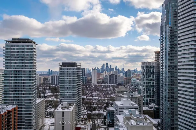 Additional image 29 of 39 Roehampton Ave Unit 2304