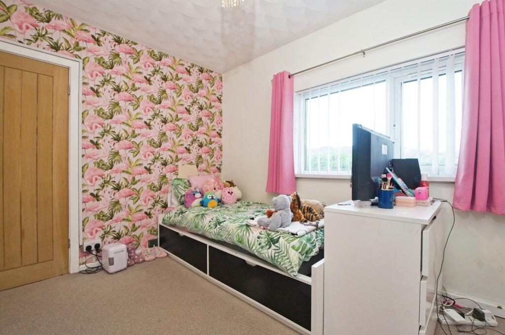 Additional image 5 of Hawthorn Crescent, Pontypridd