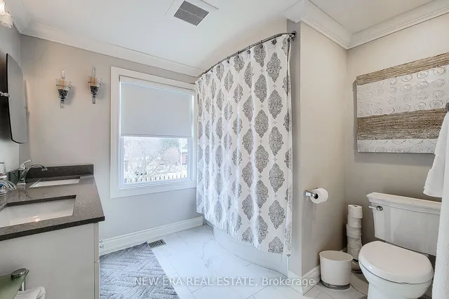 Additional image 34 of 2119 Agincourt Cres