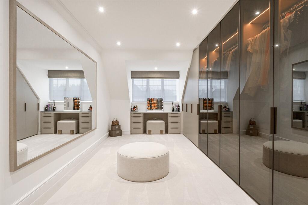 Additional image 25 of Meadow Way, Farnborough Park