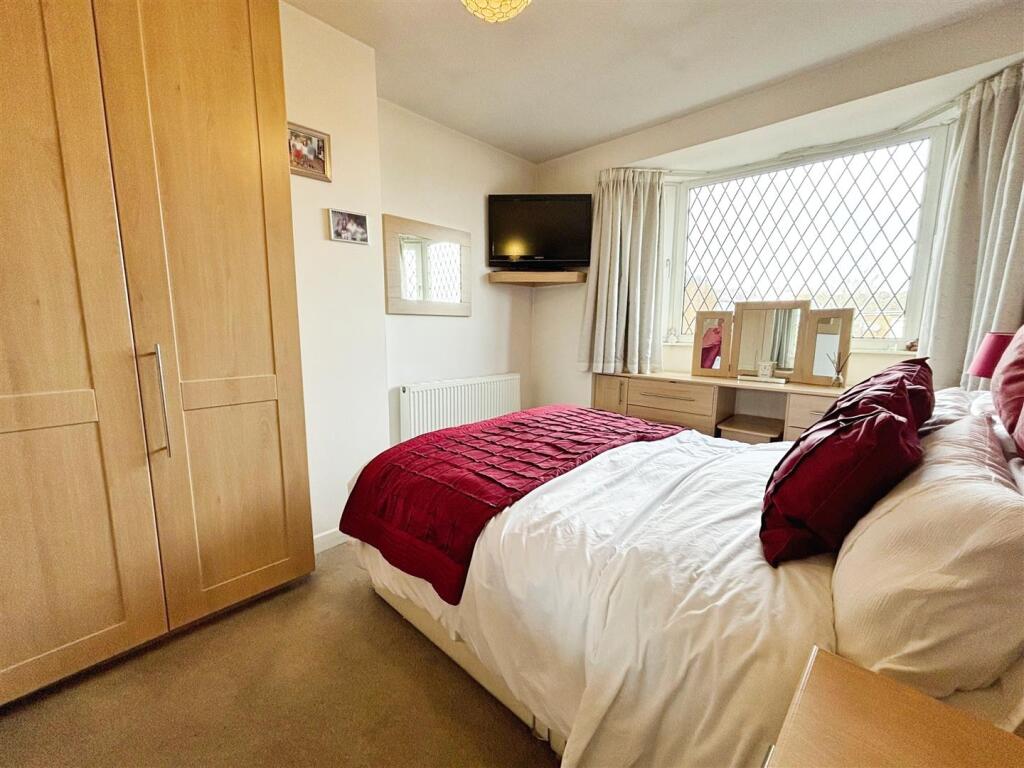 Additional image 7 of Moorside Gardens, Bradford, BD2 3RE