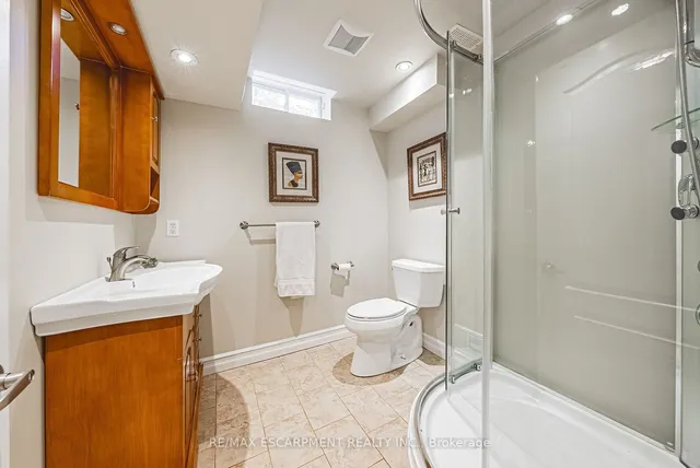 Additional image 34 of 1150 Skyview Dr Unit 52