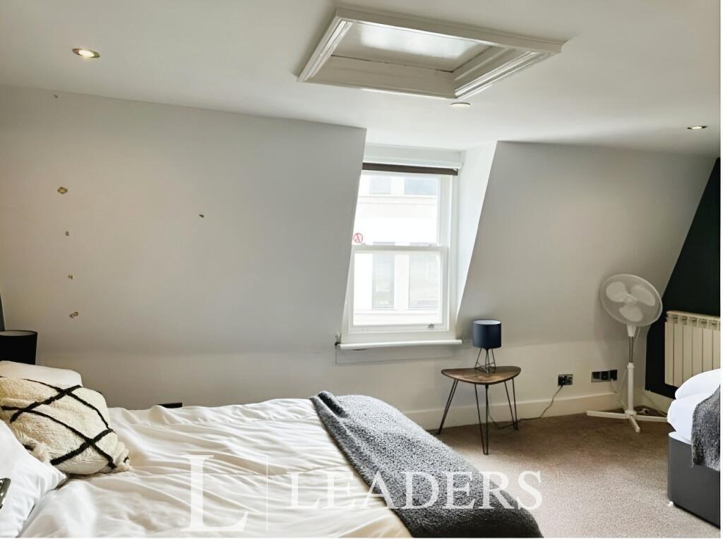 Additional image 10 of Market Street