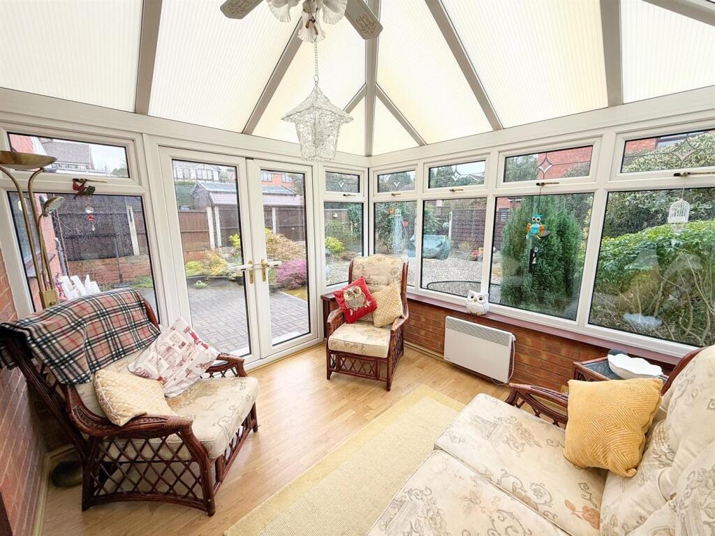 Additional image 9 of Chestnut Close, Streetly, Sutton Coldfield