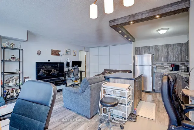 Additional image 16 of 350 Seneca Hill Dr Unit 201