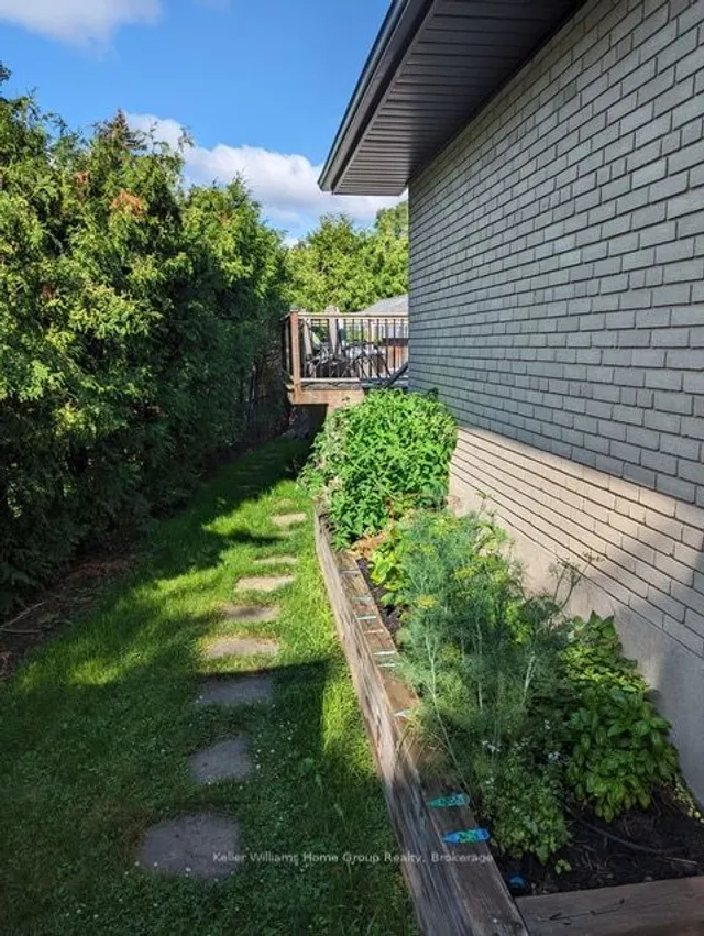 Additional image 37 of 1240 Lambeth Rd