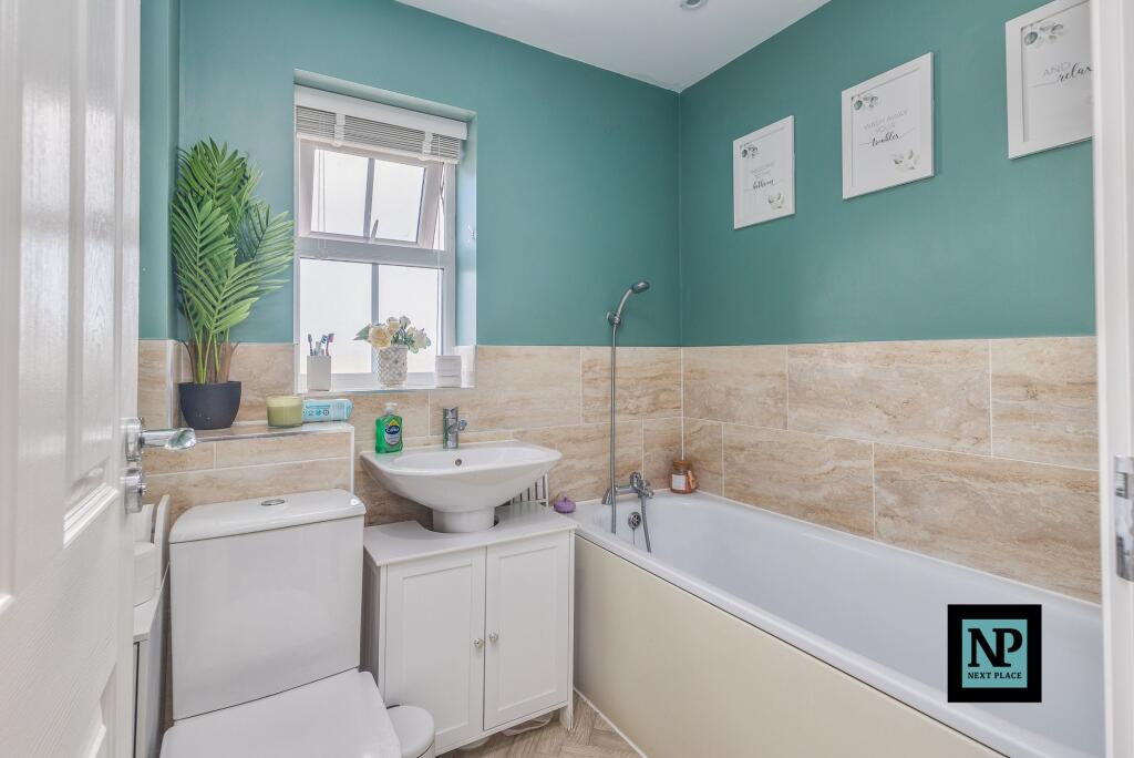 Additional image 18 of Clover Close, Tamworth, B79