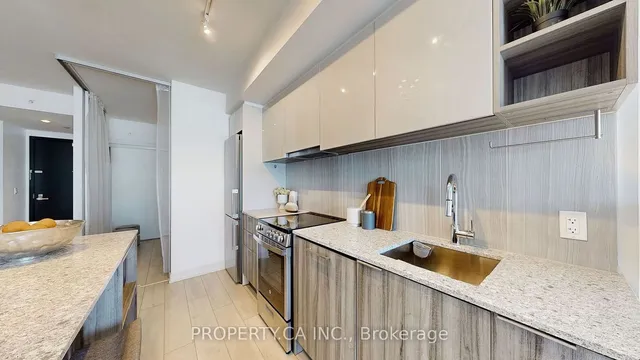 Additional image 20 of 31 Tippett Rd Unit 307