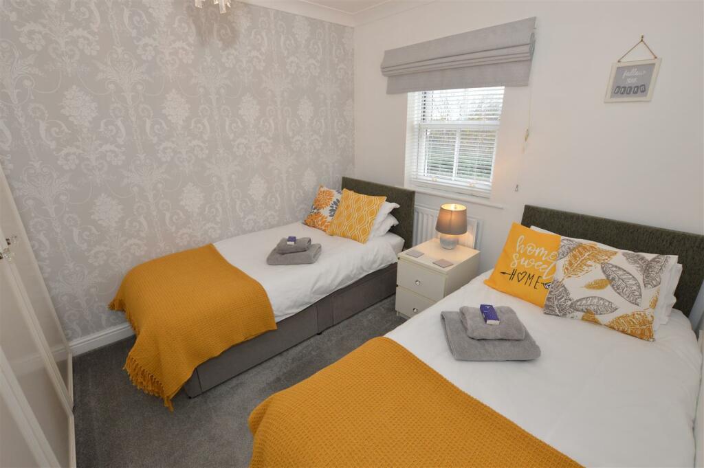 Additional image 9 of Garden View, Pottergate, Richmond