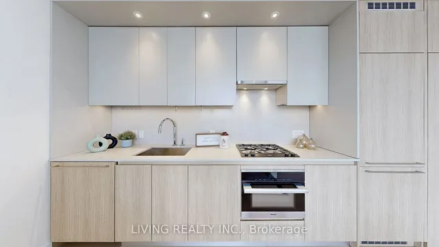 Additional image 15 of 81 Wellesley St Unit 2108