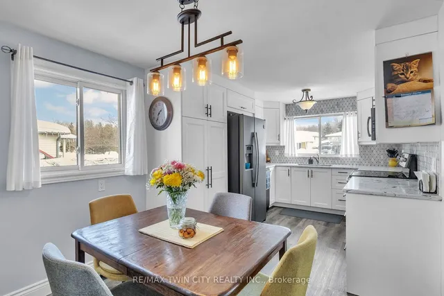 Additional image 9 of 156 Sugar Maple St