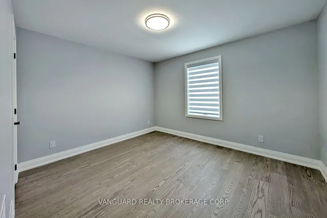 Additional image 22 of 14 Bradfield Ave