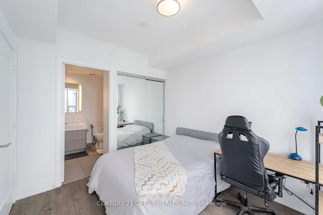 Additional image 28 of 10 York St Unit 5502