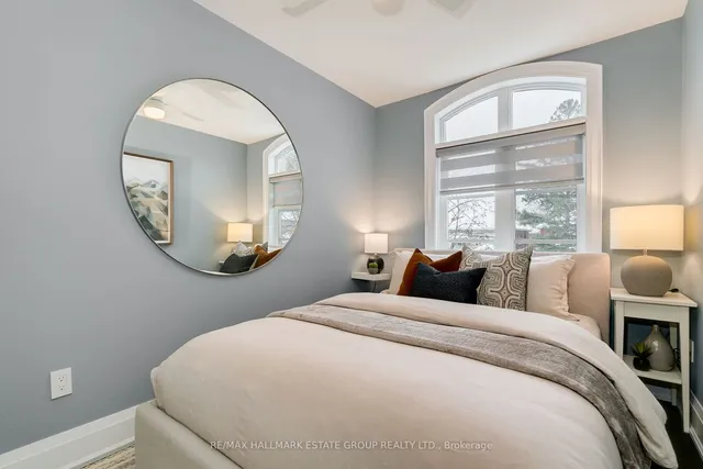 Additional image 24 of 30 Roosevelt Rd