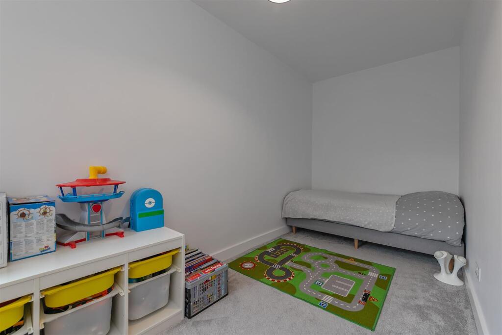 Additional image 12 of Castle Road, St. Albans