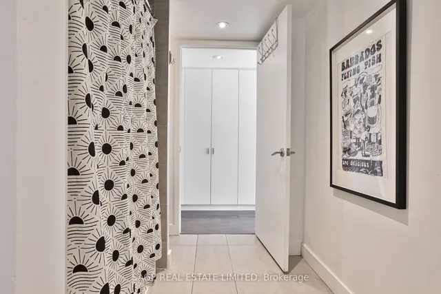 Additional image 16 of 110 Charles St Unit 404