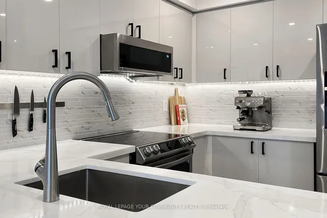 Additional image 12 of 19 West Deane Park Dr Unit 4