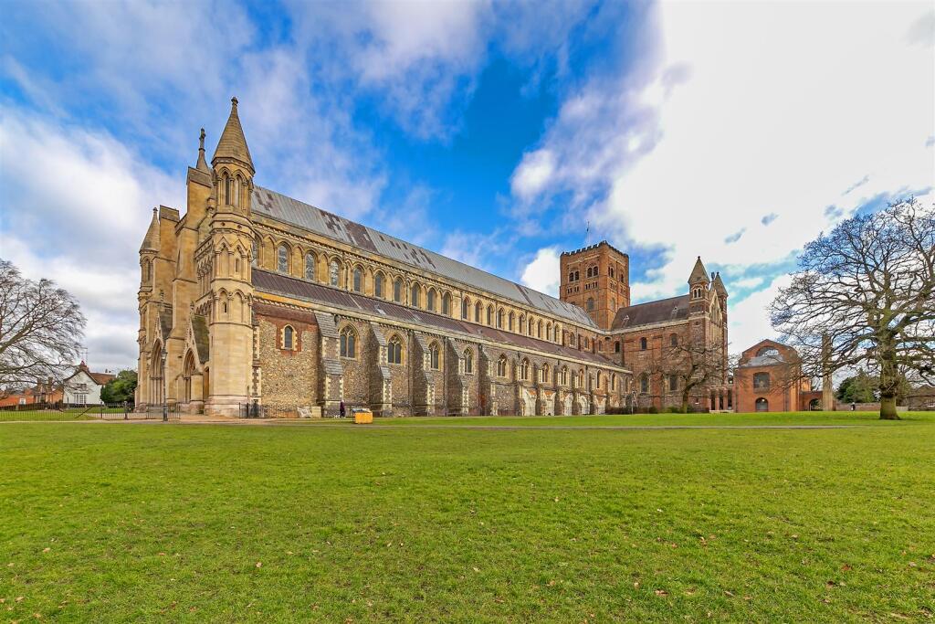 Additional image 14 of The Oaks, St. Albans