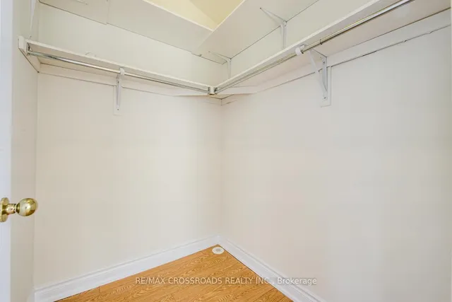 Additional image 25 of 114 Tisdale Ave