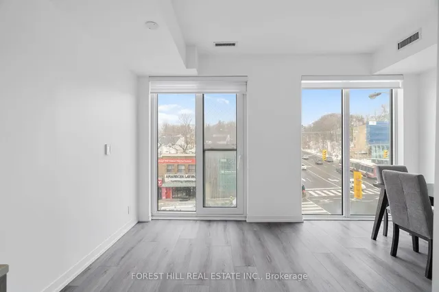 Additional image 12 of 2020 Bathurst St Unit 331
