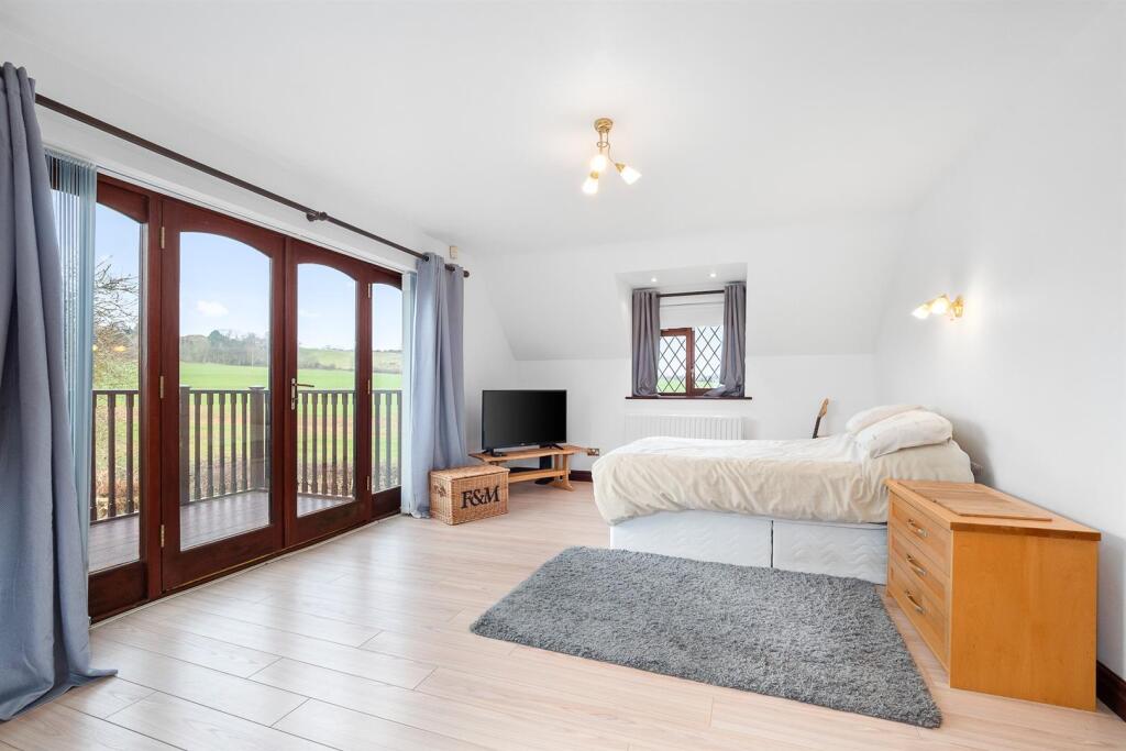 Additional image 31 of Exhall Road, Wixford