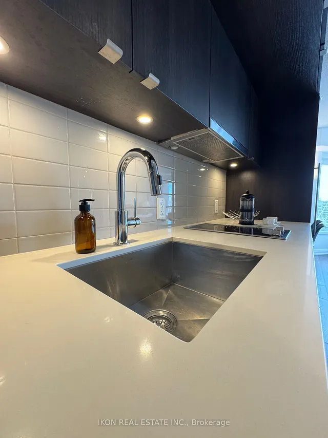 Additional image 13 of 155 Yorkville Ave Unit 1003