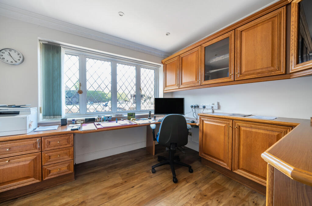 Additional image 10 of Cookham Dene Close, Chislehurst, Kent, BR7