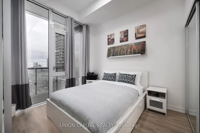 Additional image 7 of 158 Front St Unit 1313