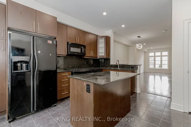 Additional image 15 of 1812 Burnhamthorpe Rd Unit 92