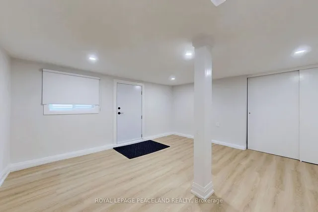 Additional image 19 of 73 Merrill Ave