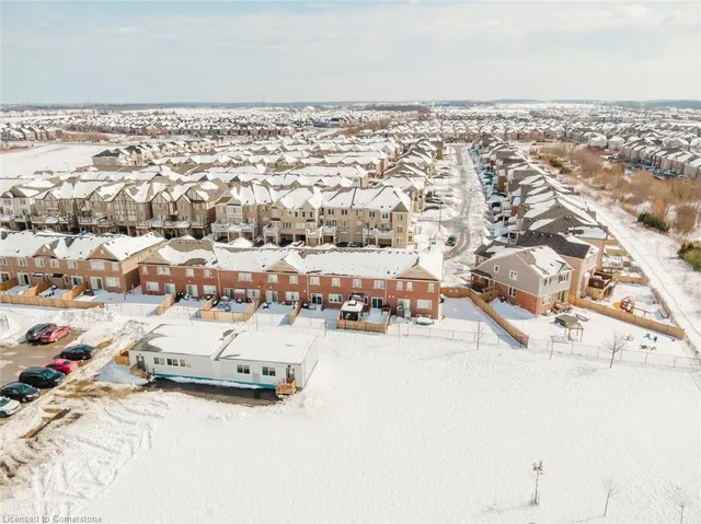 Additional image 37 of 1176 Duignan Crescent