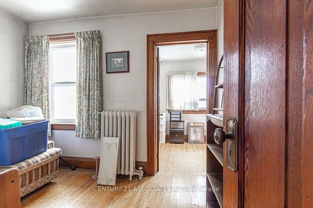 Additional image 19 of 634 Runnymede Rd